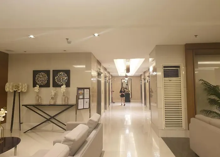 Skyview Condotel Breeze Residences Near Wtc,Picc,Moa,Naia,Us Embassy