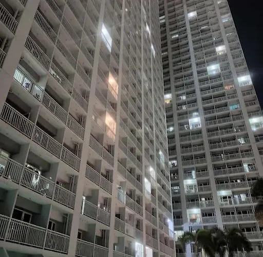 Skyview Condotel Breeze Residences Near Wtc,Picc,Moa,Naia,Us Embassy *