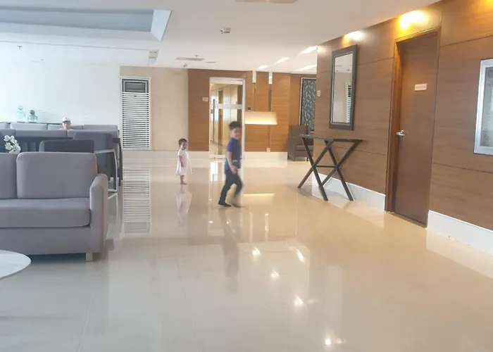 Skyview Condotel Breeze Residences Near Wtc,Picc,Moa,Naia,Us Embassy Apartment *