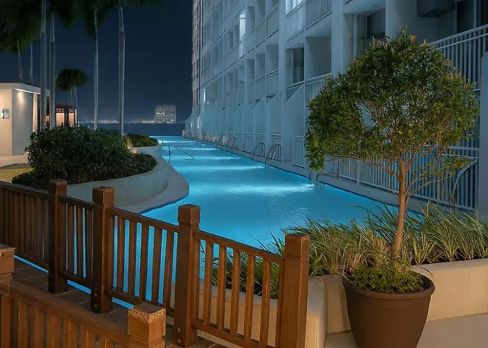 Skyview Condotel Breeze Residences Near Wtc,Picc,Moa,Naia,Us Embassy Manila